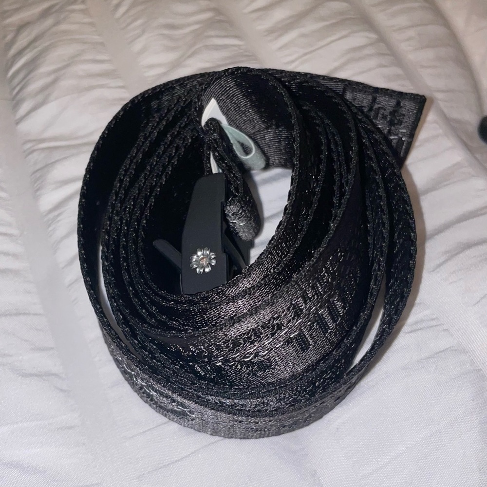 Black off white industrial belt
